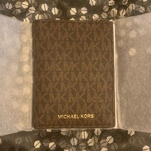 Michael Kors Passport Wallet